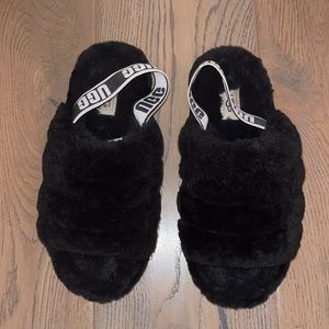 UGG ‘Fluff Yeah’ Black Slippers | Size 7